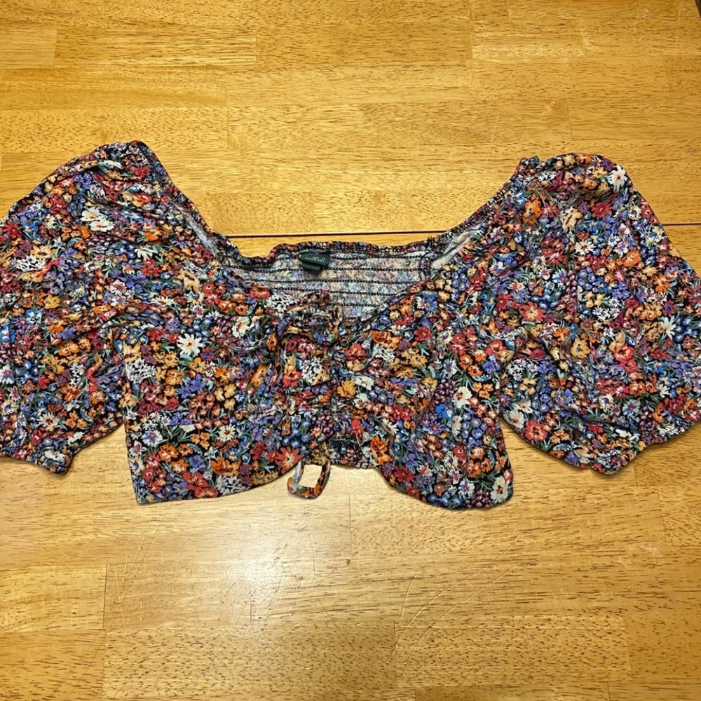 Floral crop top